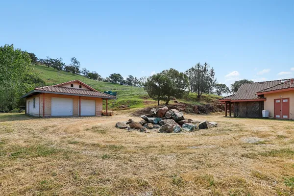 $1,299,000 | 2428 Hunt Road, Angels Camp, CA 95222