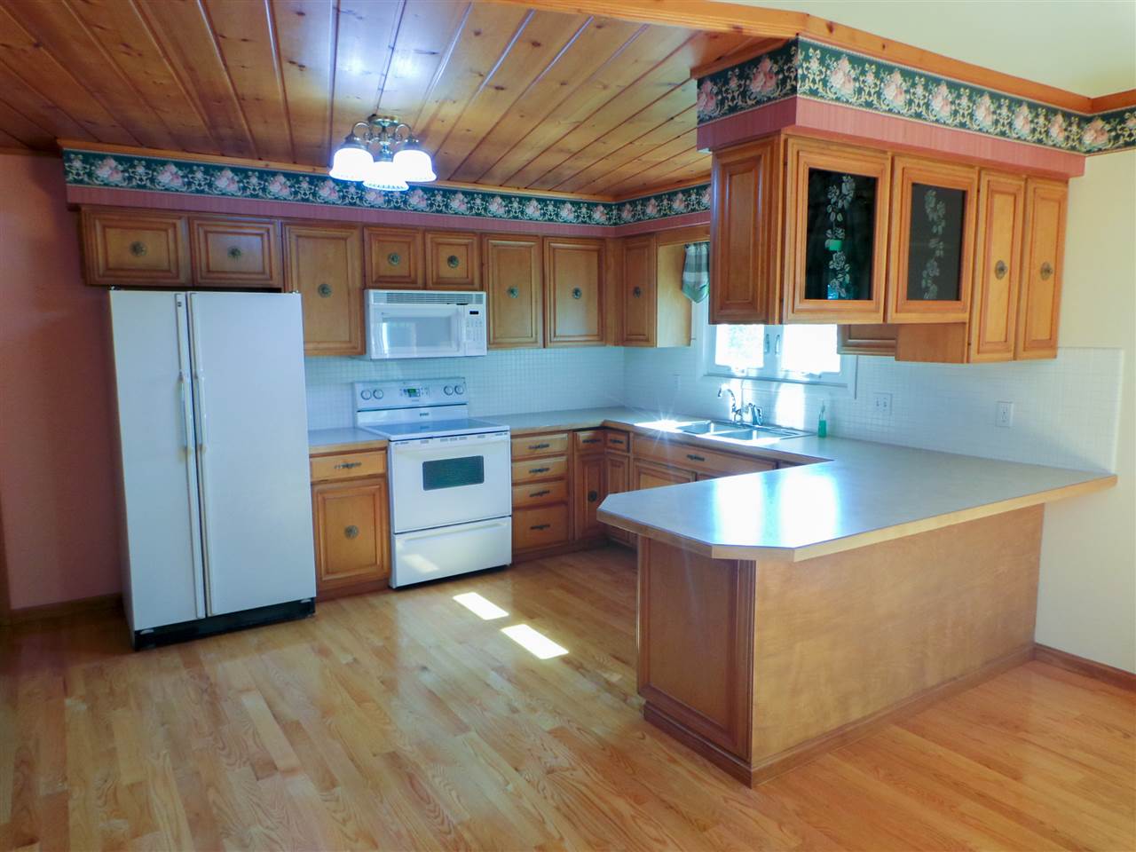 17575 Briggs Road Chesaning, MI 48616 - Photo 13 of 28 31383088-12.JPG
