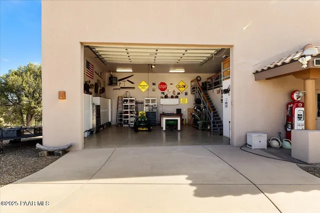 $1,450,000 | 13421 North Iron Hawk Drive, Prescott, AZ 86305