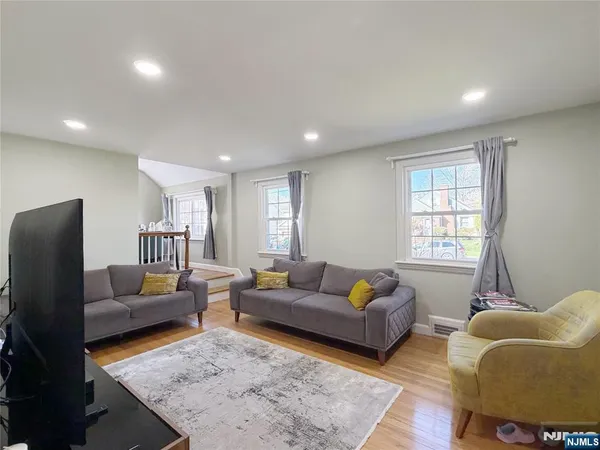 $4,199 | 141 Monroe Avenue, River Edge, NJ 07661