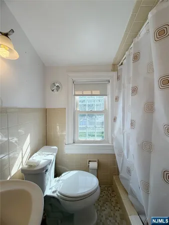 $4,199 | 141 Monroe Avenue, River Edge, NJ 07661