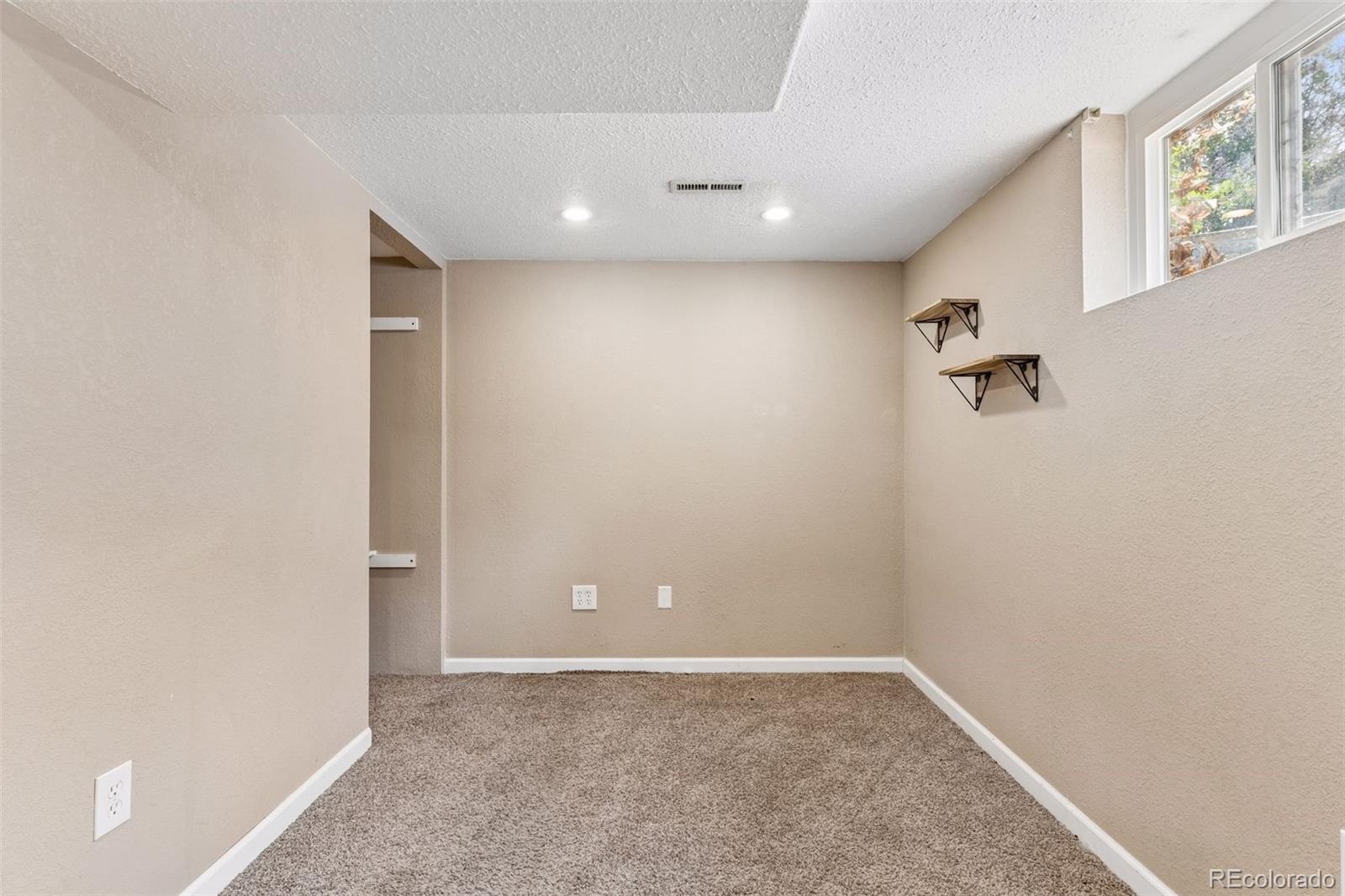 1674 South Lowell Boulevard Denver, CO 80219 - Photo 22 of 29