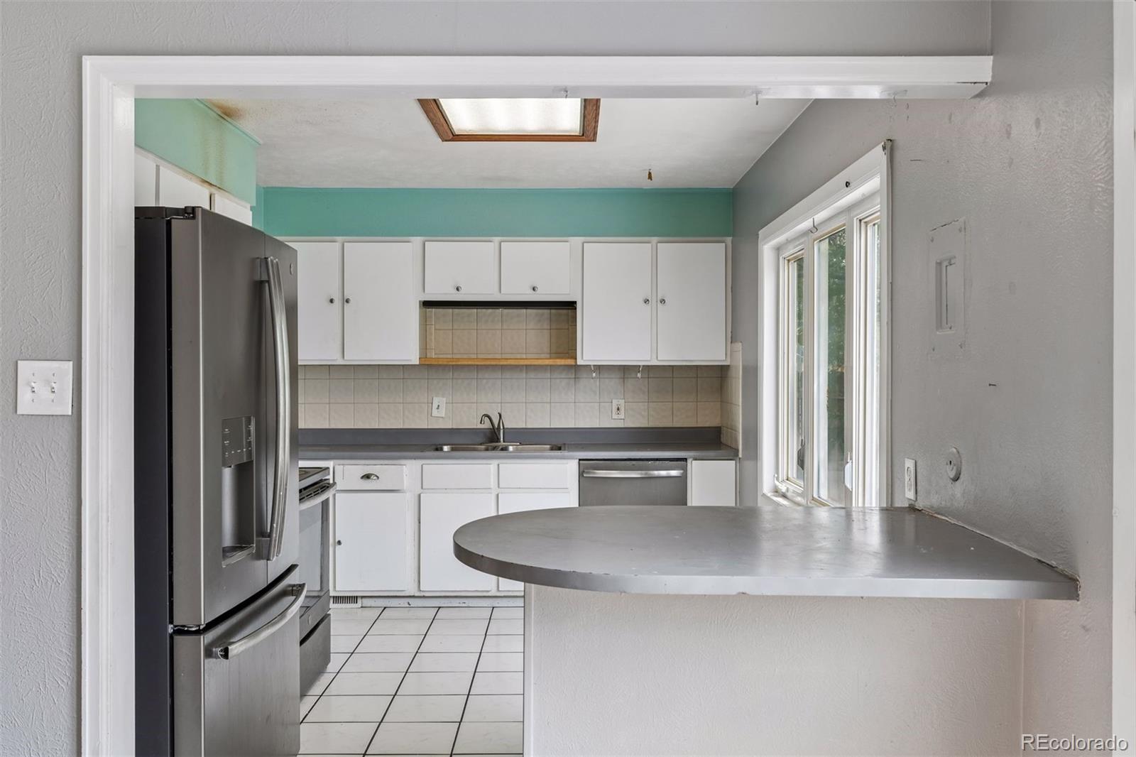 1674 South Lowell Boulevard Denver, CO 80219 - Photo 10 of 29
