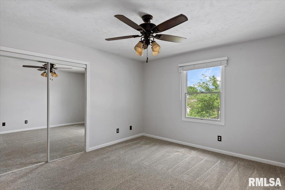 3712 Viking Boulevard Springfield, IL 62712 - Photo 22 of 45