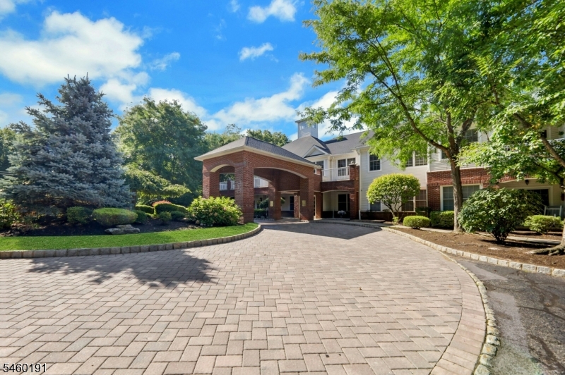 100 Ridgewood Road, Unit 215 Washington Township, NJ 07676 - Photo 1 of 40 Gallery Image 1