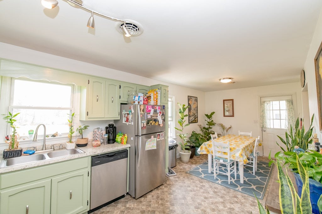 1818 Pipers Gap Road Galax, VA 24333 - Photo 24 of 52 Gallery Image 24
