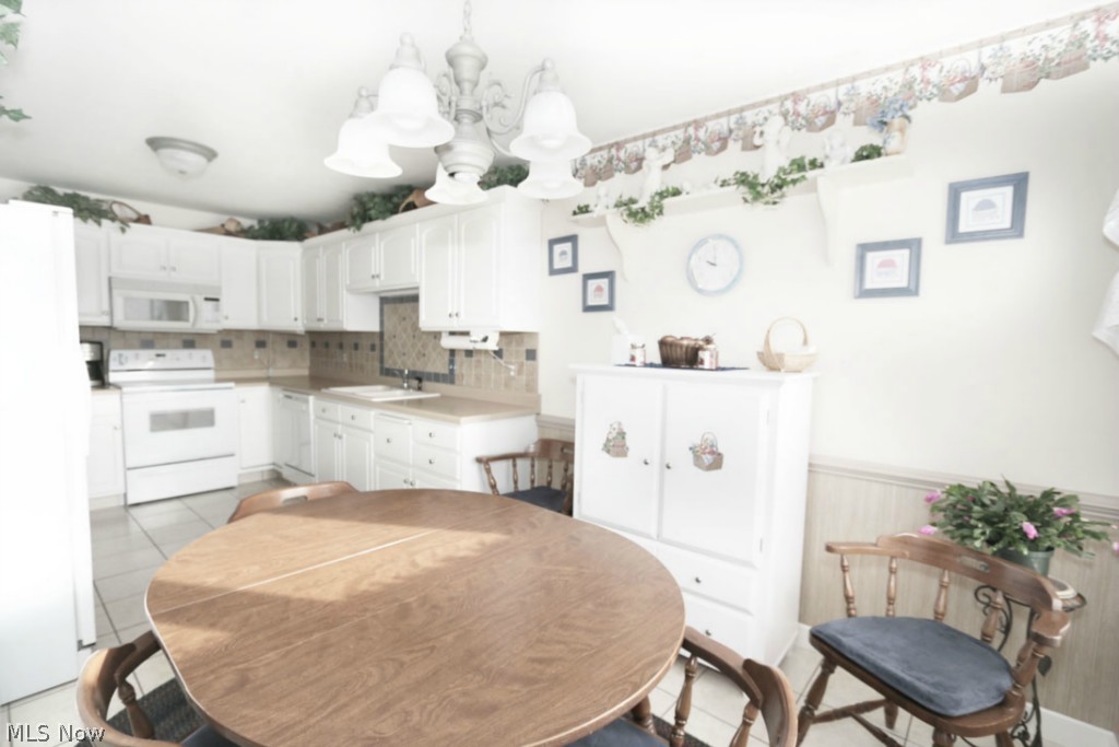 177 Mathews Road, Unit A Youngstown, OH 44512 - Photo 3 of 15 Gallery Image 3