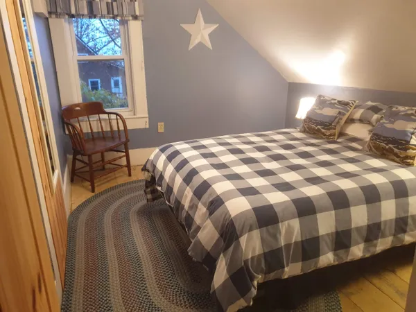 $169,000 | 120 Lake Street, Barton, VT 05822