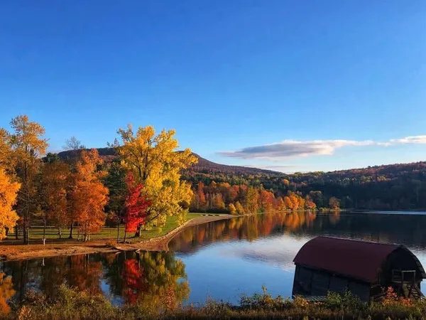 $169,000 | 120 Lake Street, Barton, VT 05822