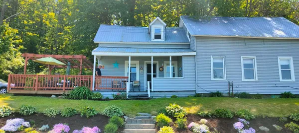 $169,000 | 120 Lake Street, Barton, VT 05822