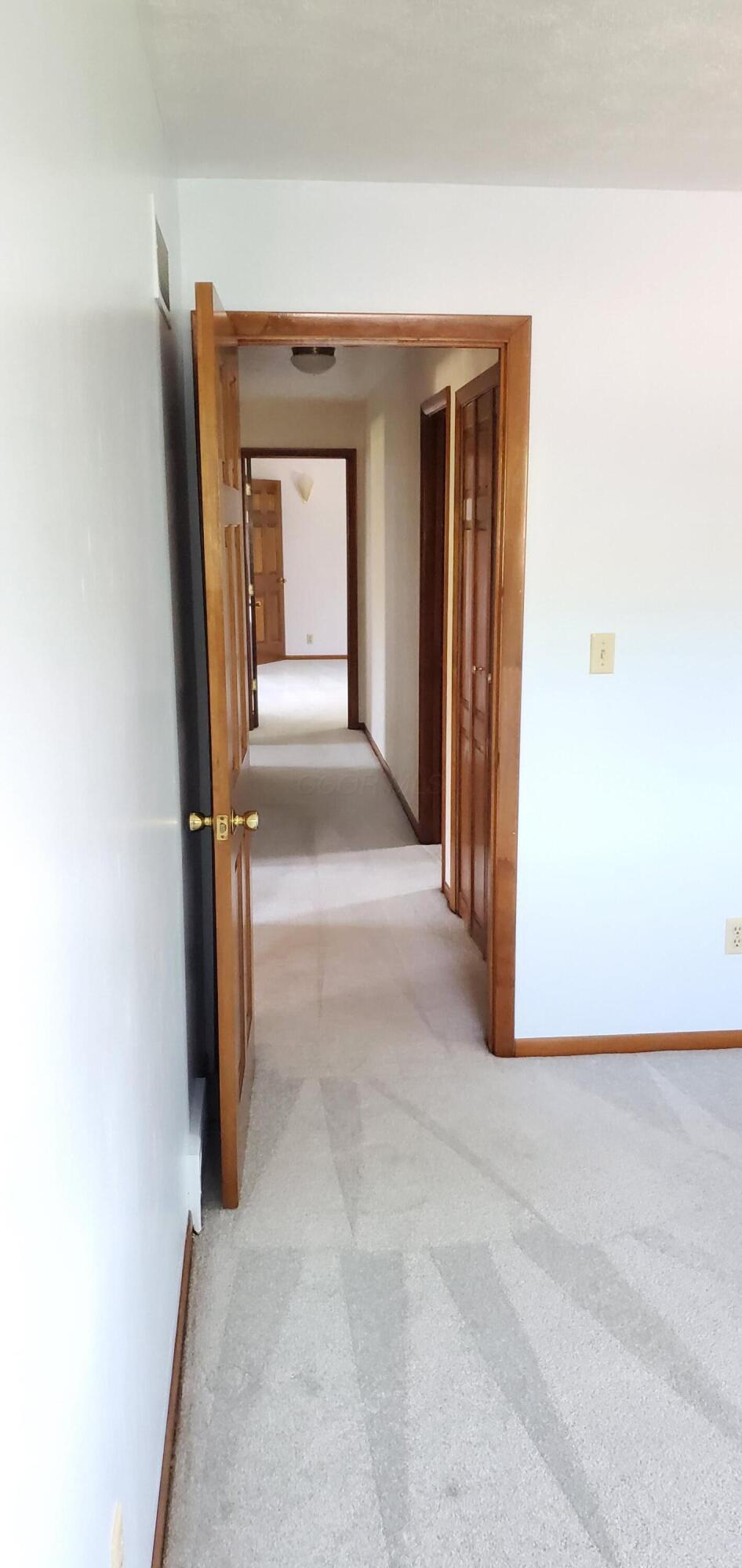 4993 Shadycrest Road Columbus, OH 43229 - Photo 33 of 38 20250519_141333