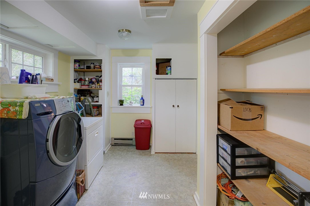 465 Ocean Beach Road Hoquiam, WA 98550 - Photo 9 of 26 Gallery Image 9