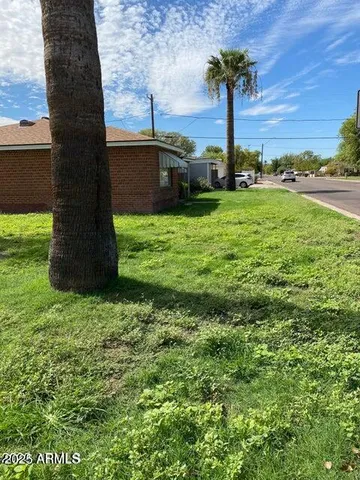 $2,675 | 345 West Windsor Avenue, Phoenix, AZ 85003