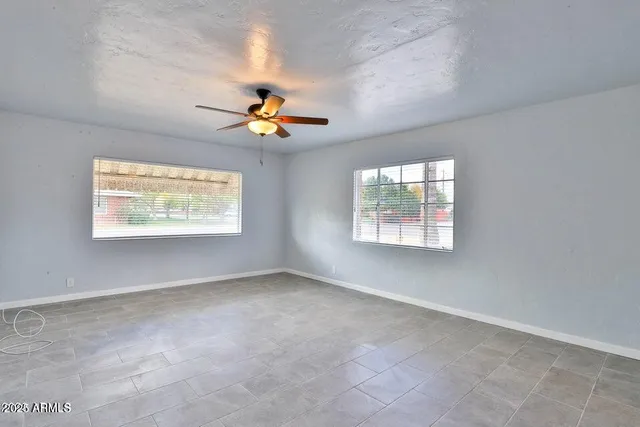 $2,675 | 345 West Windsor Avenue, Phoenix, AZ 85003