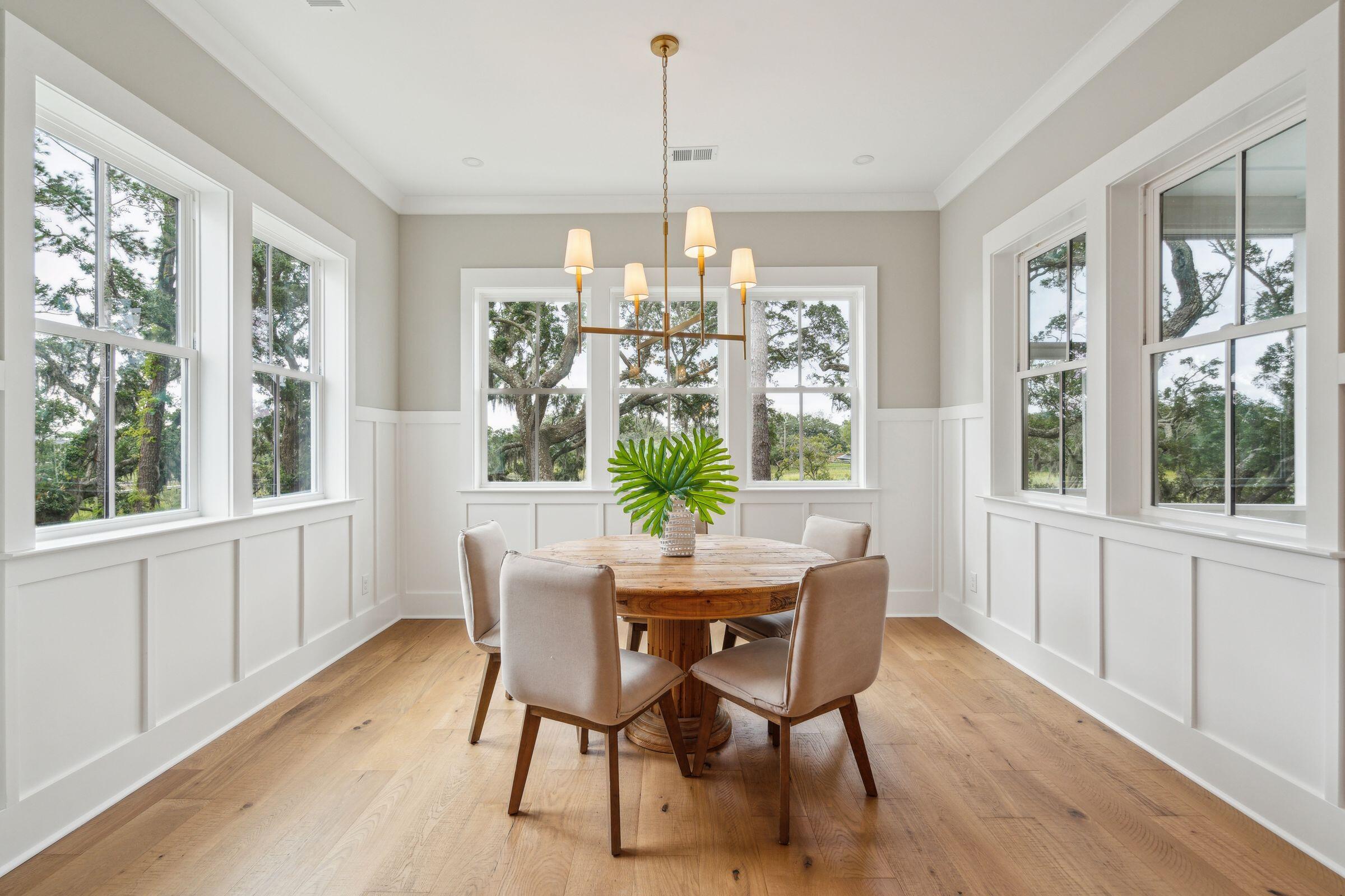 1578 Charming Nancy Road Charleston, SC 29412 - Photo 17 of 66 Dining area