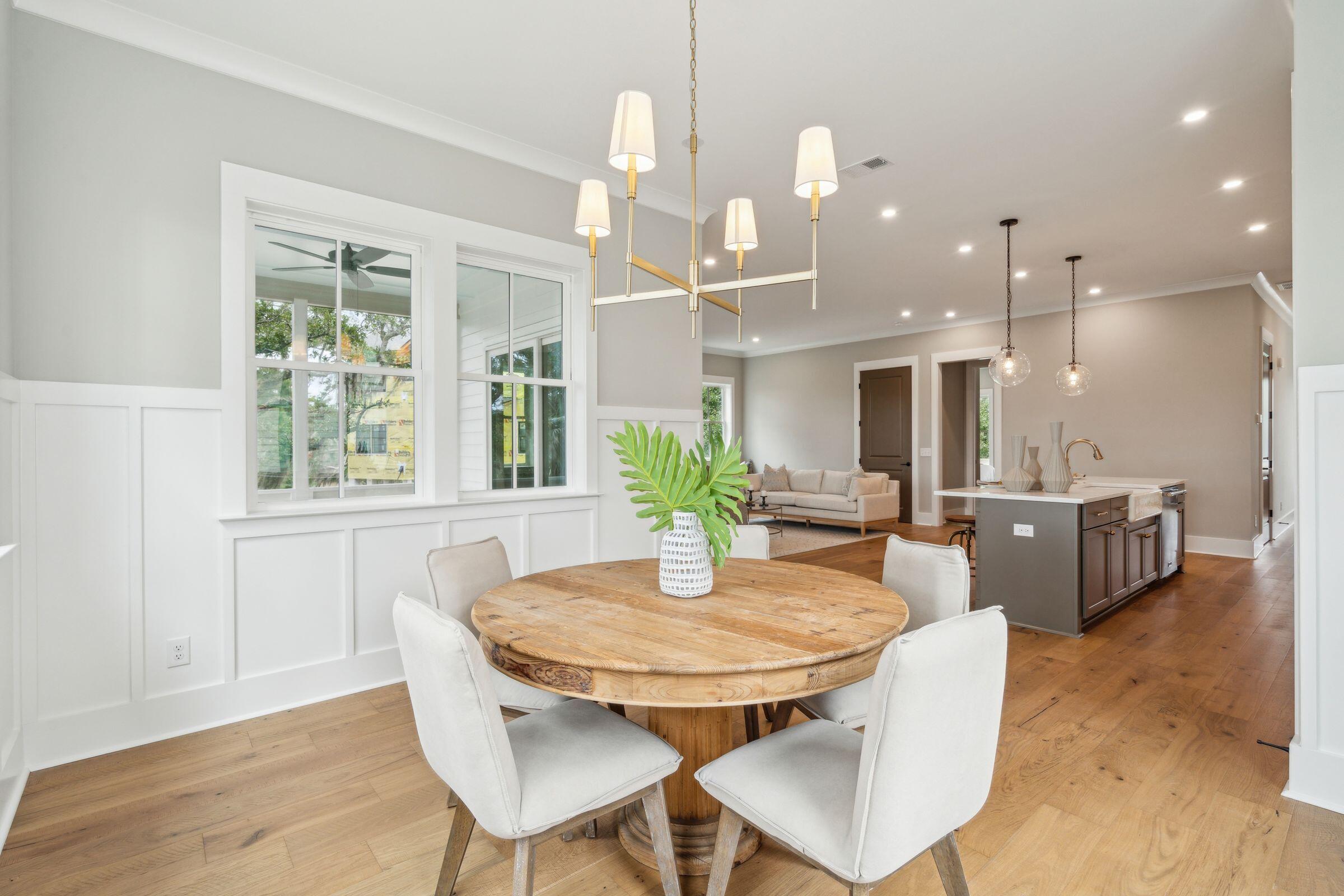 1578 Charming Nancy Road Charleston, SC 29412 - Photo 18 of 66 Dining area