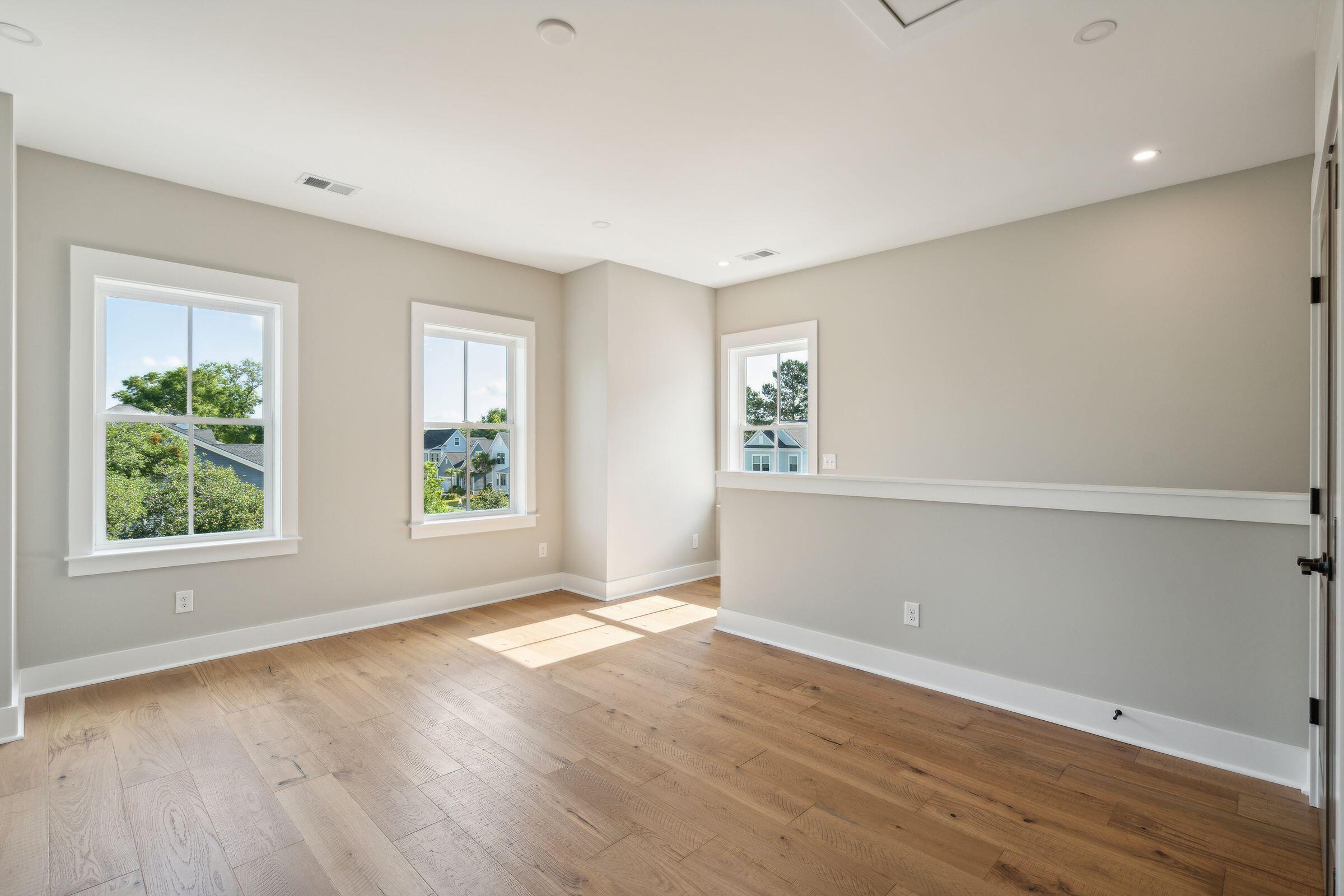1578 Charming Nancy Road Charleston, SC 29412 - Photo 41 of 66 Loft area