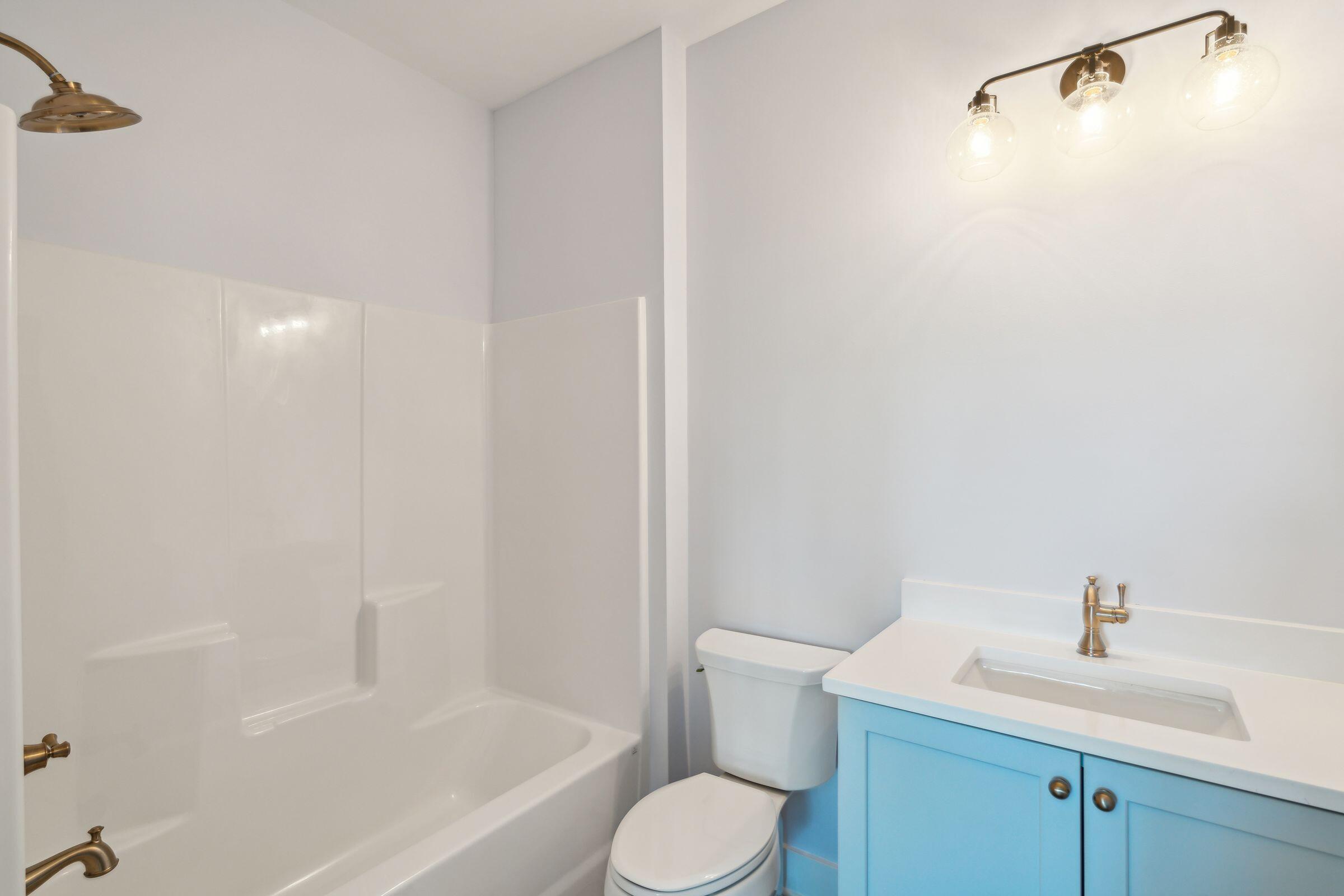 1578 Charming Nancy Road Charleston, SC 29412 - Photo 46 of 66 Bathroom #3