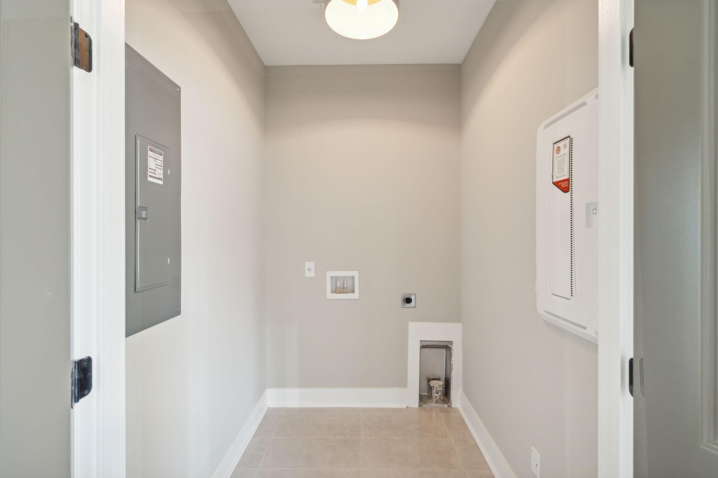 1578 Charming Nancy Road Charleston, SC 29412 - Photo 49 of 66 Laundry room