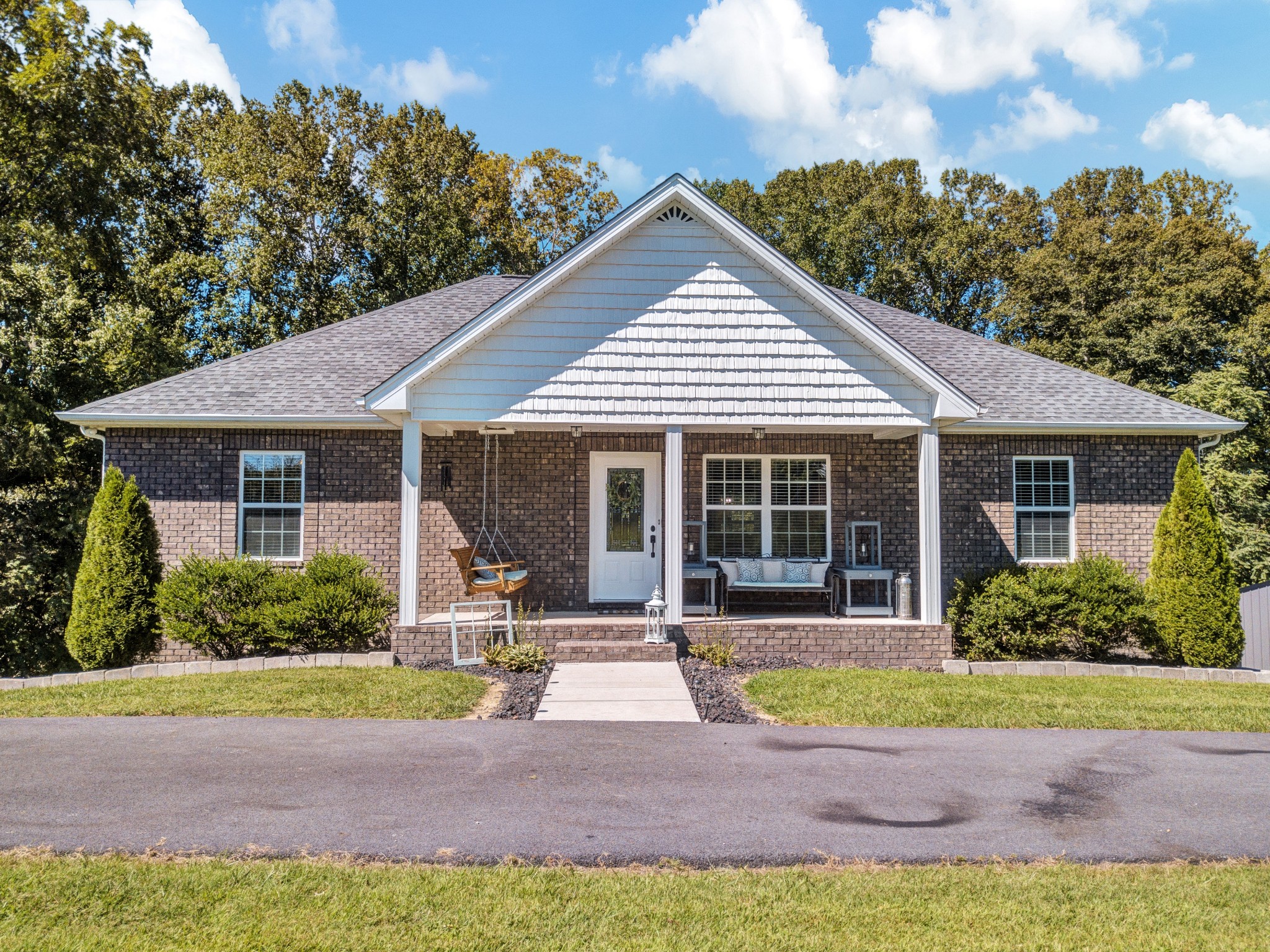 432 Howell Road Westmoreland, TN 37186 - Photo 2 of 37 Gallery Image 2