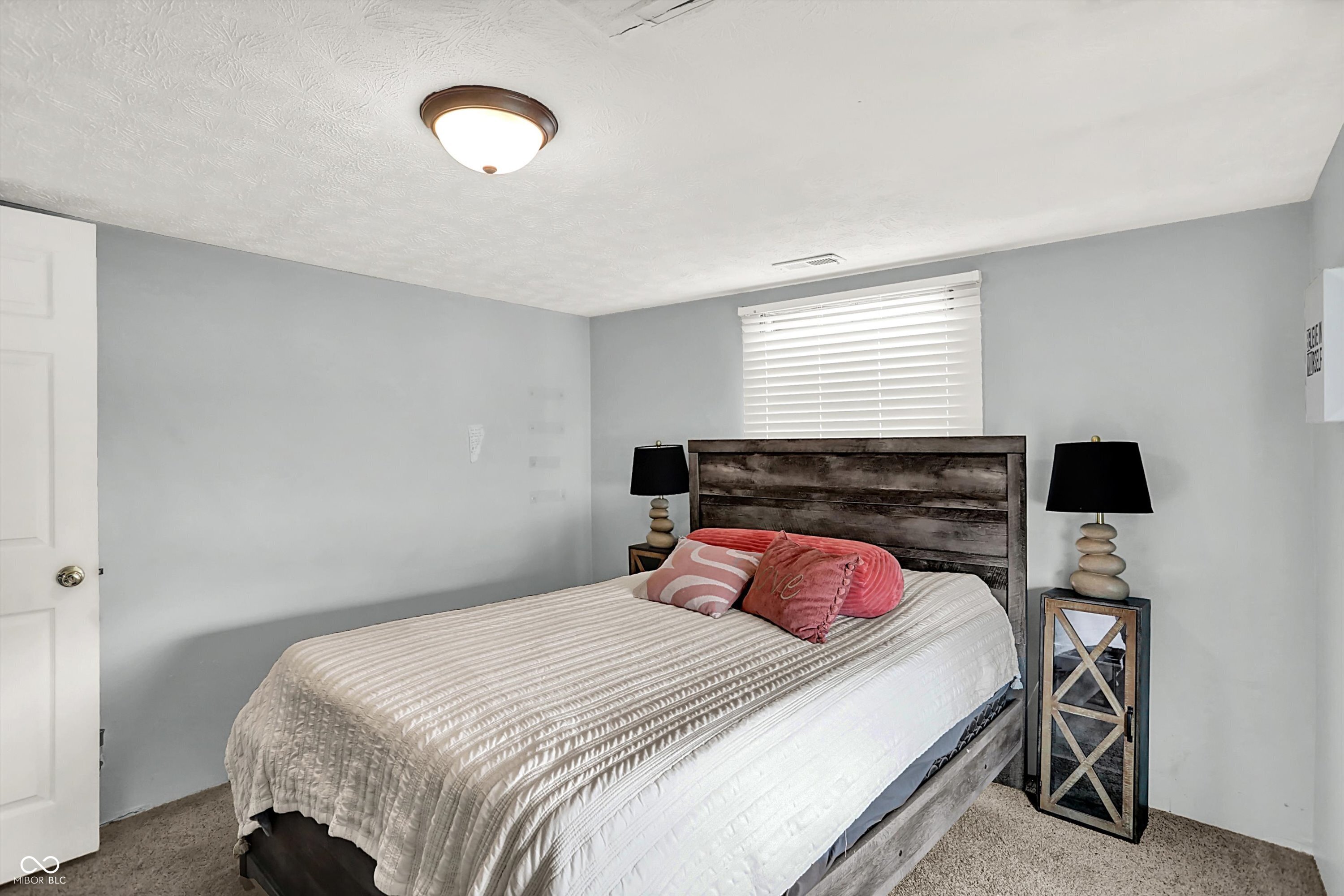 2815 South Roena Street Indianapolis, IN 46241 - Photo 15 of 35