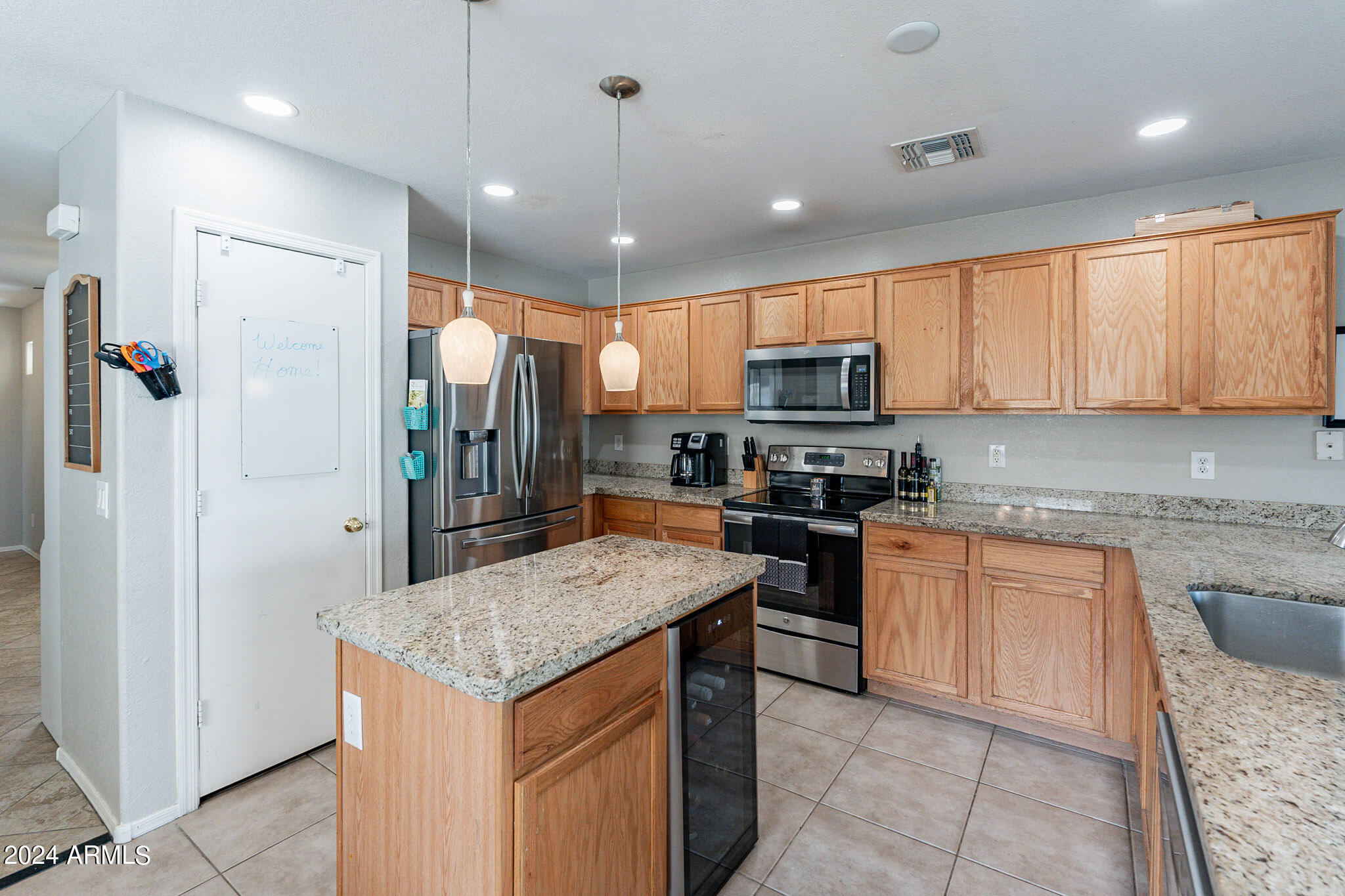17568 West Hearn Road Surprise, AZ 85388 - Photo 18 of 50 Kitchen