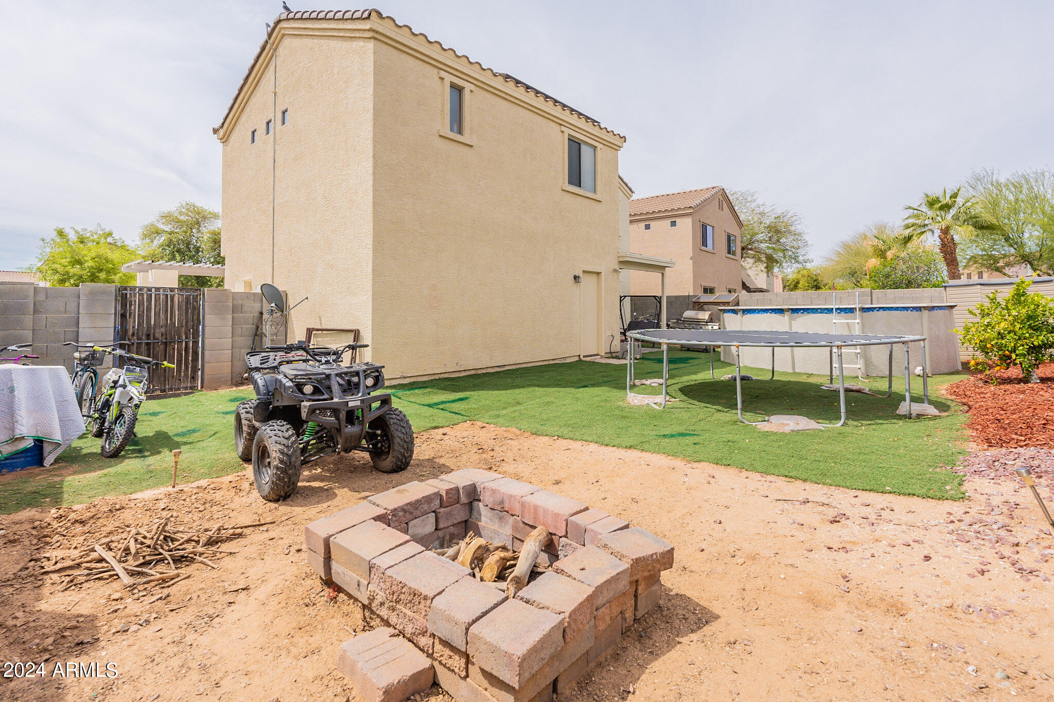 17568 West Hearn Road Surprise, AZ 85388 - Photo 47 of 50 Back yard