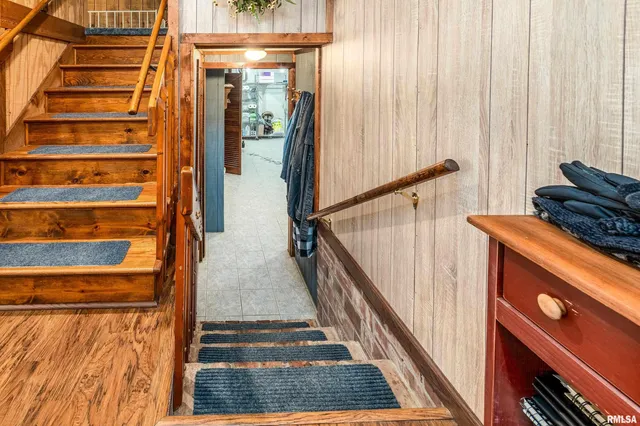 $249,000 | 402 Main Street, Broughton, IL 62817