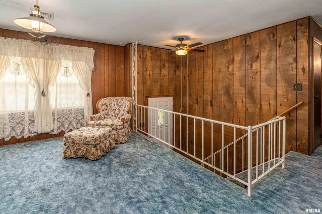 $249,000 | 402 Main Street, Broughton, IL 62817