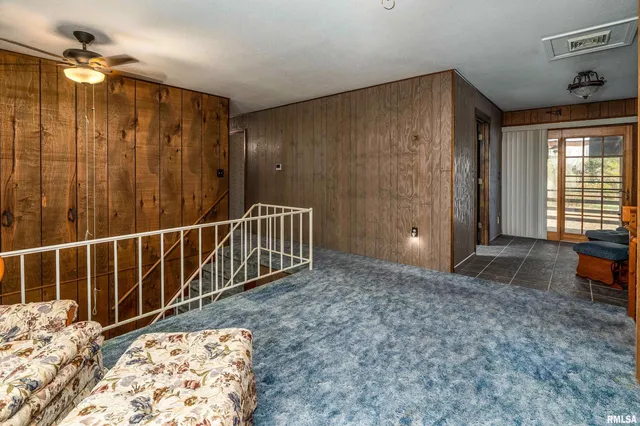 $249,000 | 402 Main Street, Broughton, IL 62817