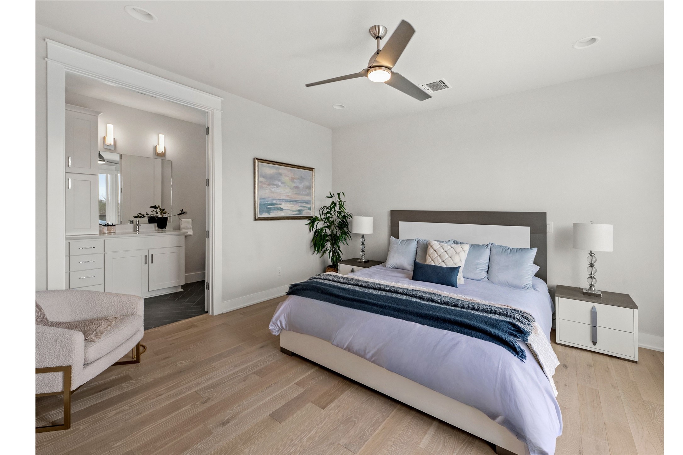 5002 Pecan Springs Road, Unit 8 Austin, TX 78723 - Photo 26 of 35 Ample space for a King-sized bed