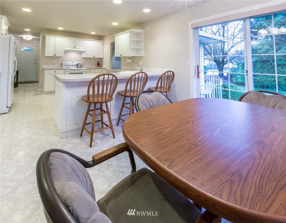222 Springview Drive Lynden, WA 98264 - Photo 8 of 21 Gallery Image 8