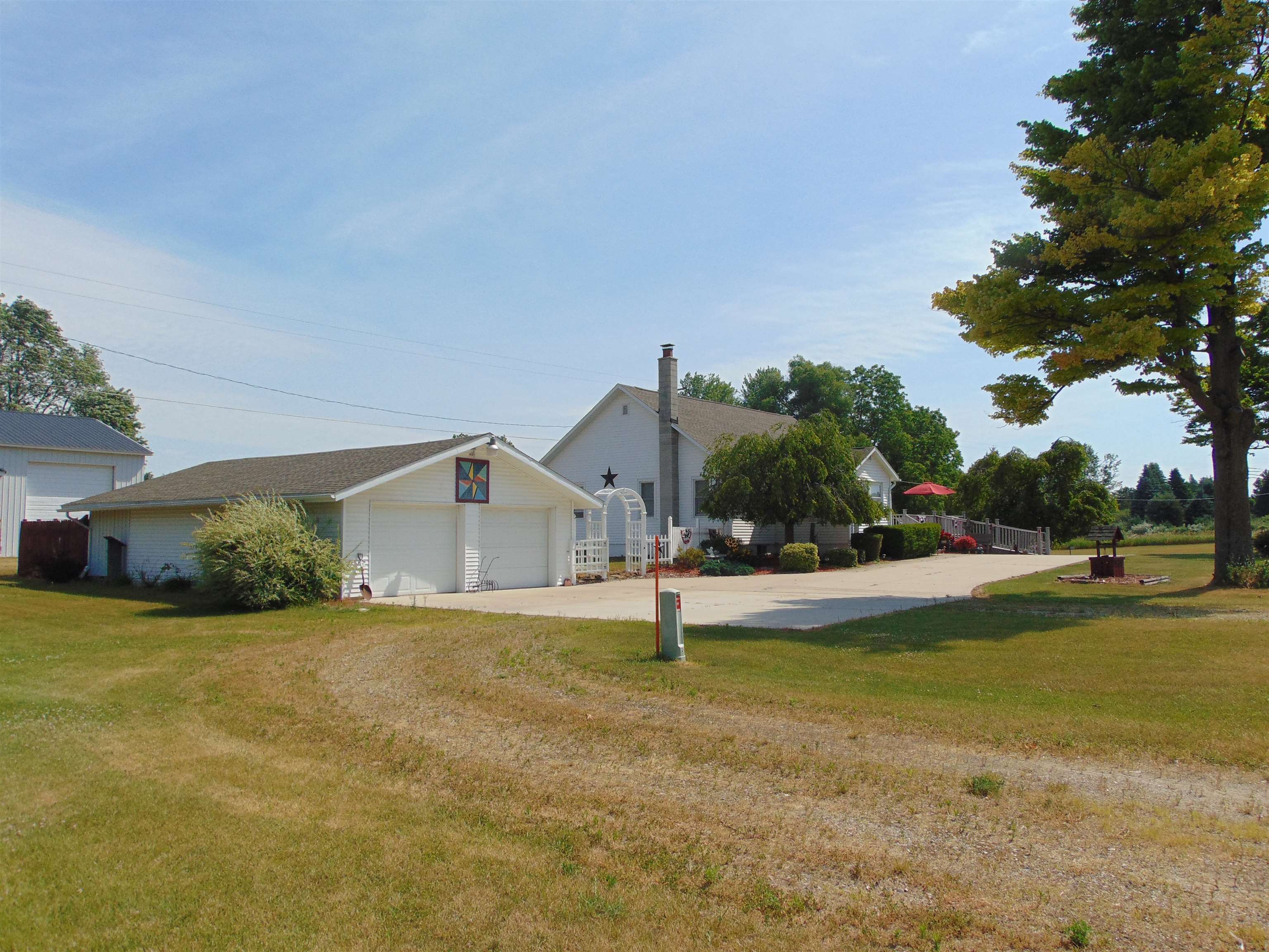 10052 West Monroe Road Elwell, MI 48832 - Photo 12 of 80 1901972-11.JPG
