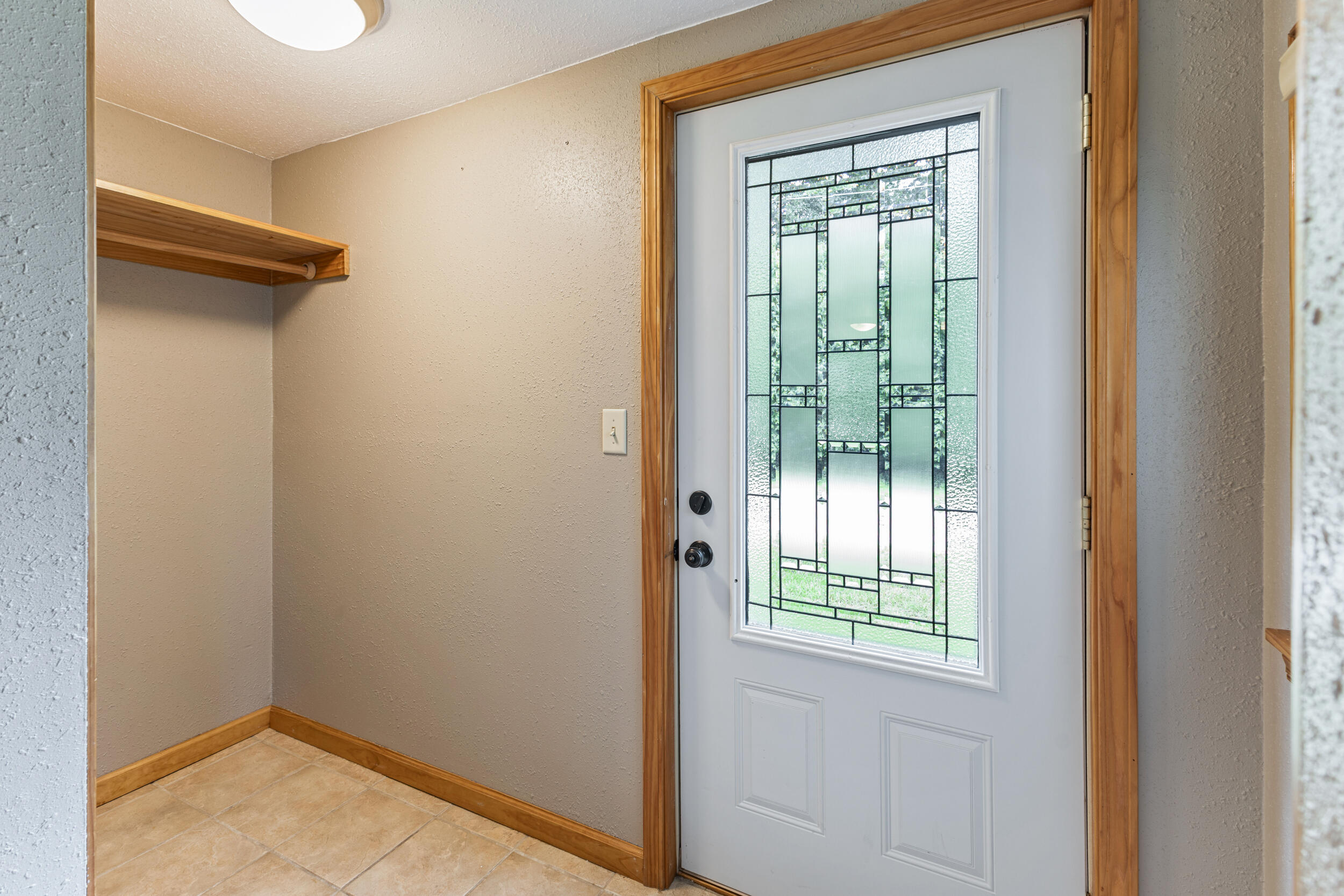 8413 Fox River Road Waterford, WI 53185 - Photo 11 of 26 Front Entry