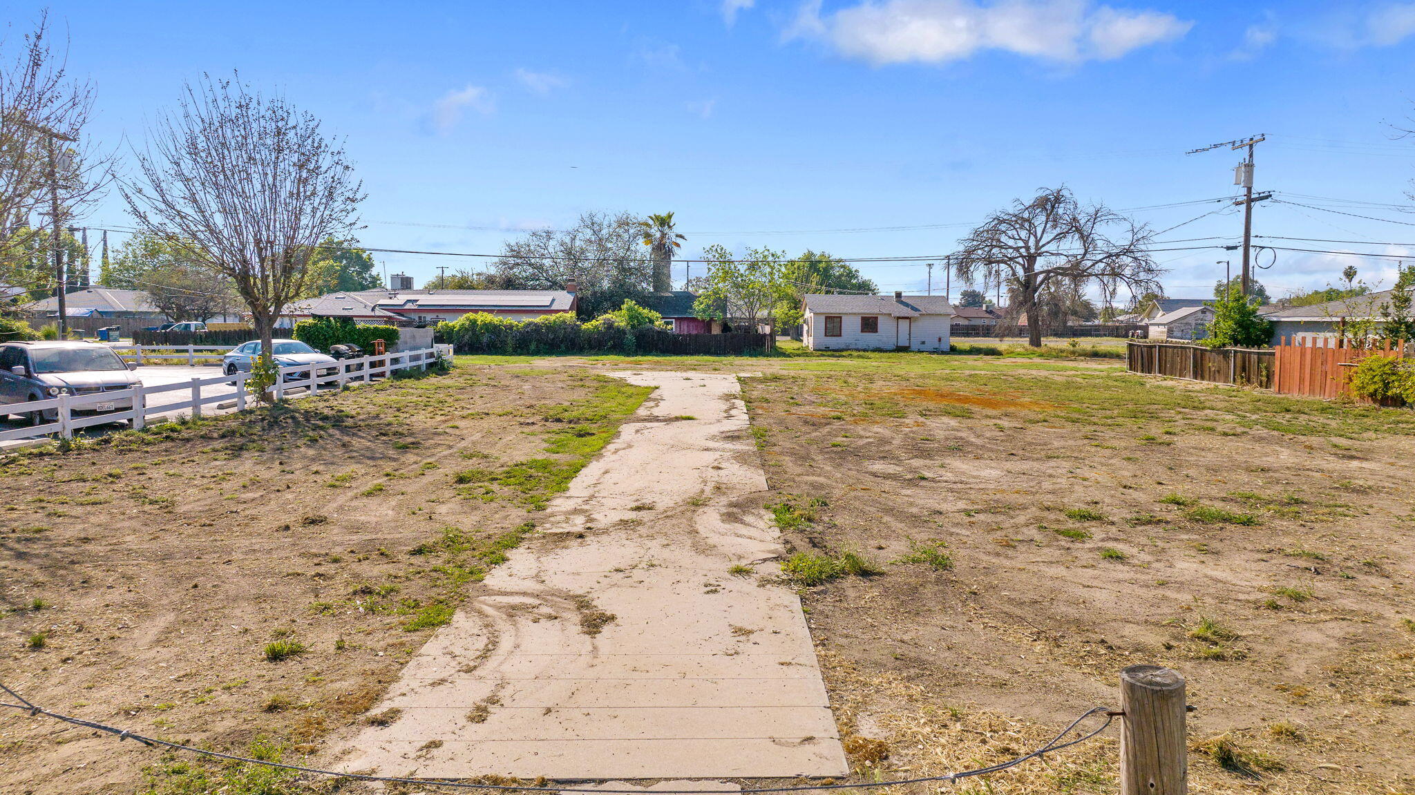 271 South Lemoore Avenue Lemoore, CA 93245 - Photo 7 of 16 8-web-or-mls-DJI_20260318161134_0625_D