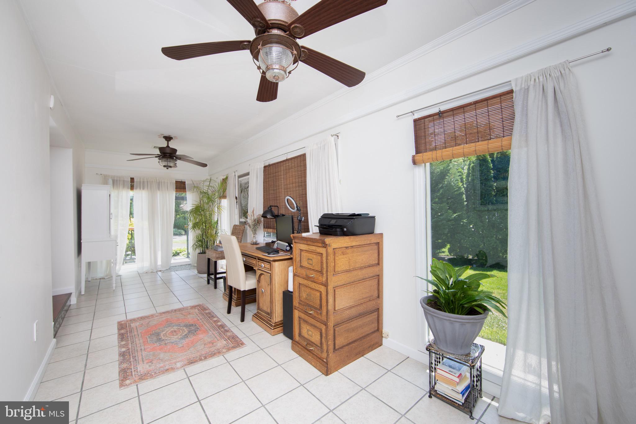 281 Sunset Road Barrington, NJ 08007 - Photo 15 of 54 Office