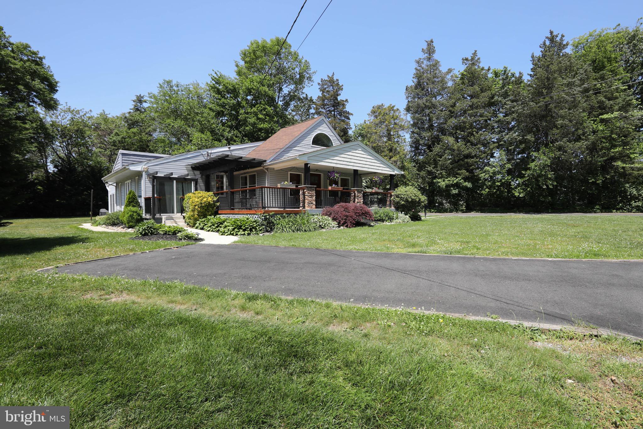 281 Sunset Road Barrington, NJ 08007 - Photo 45 of 54 Exterior