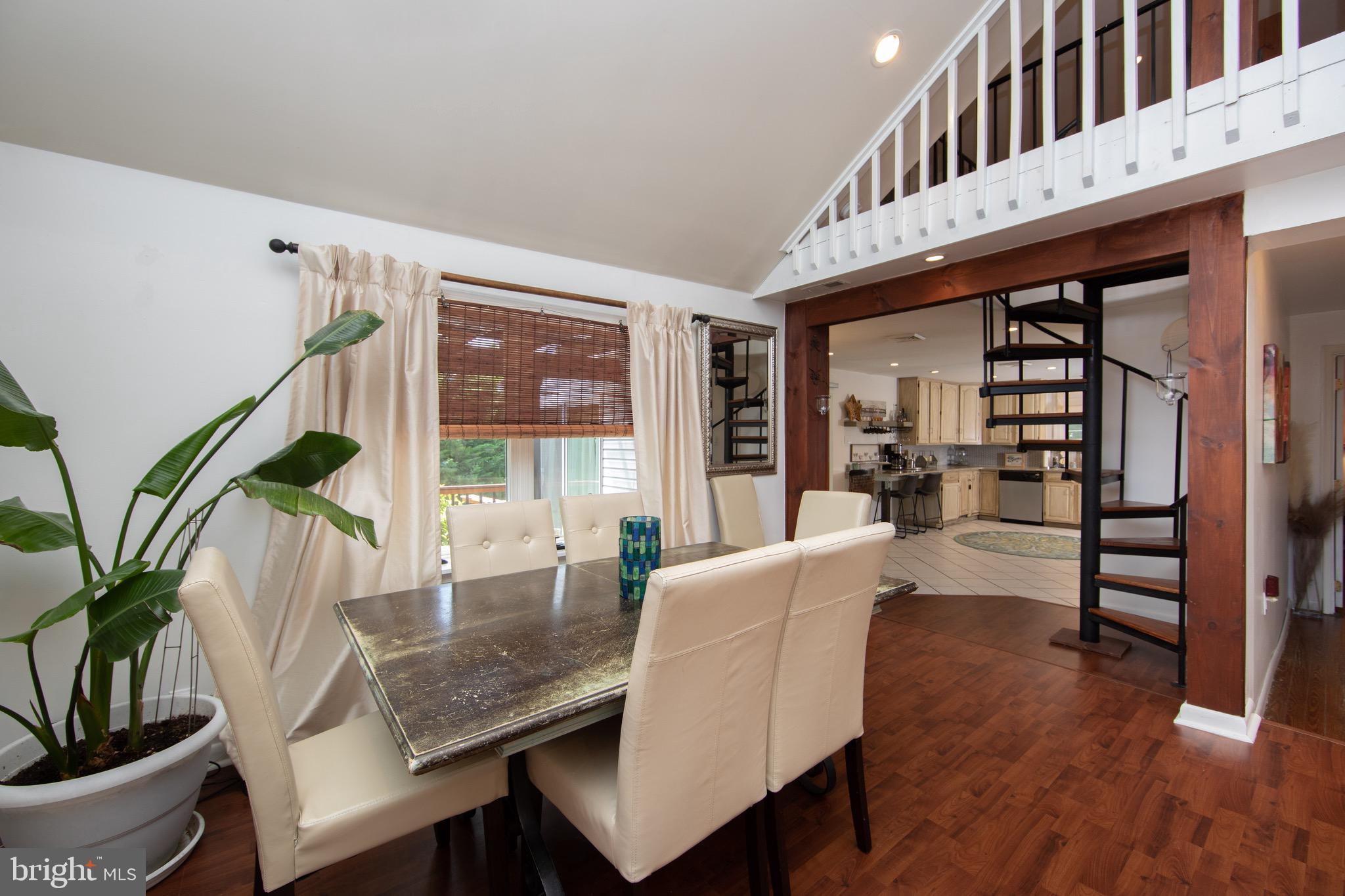 281 Sunset Road Barrington, NJ 08007 - Photo 6 of 54 Dining Room