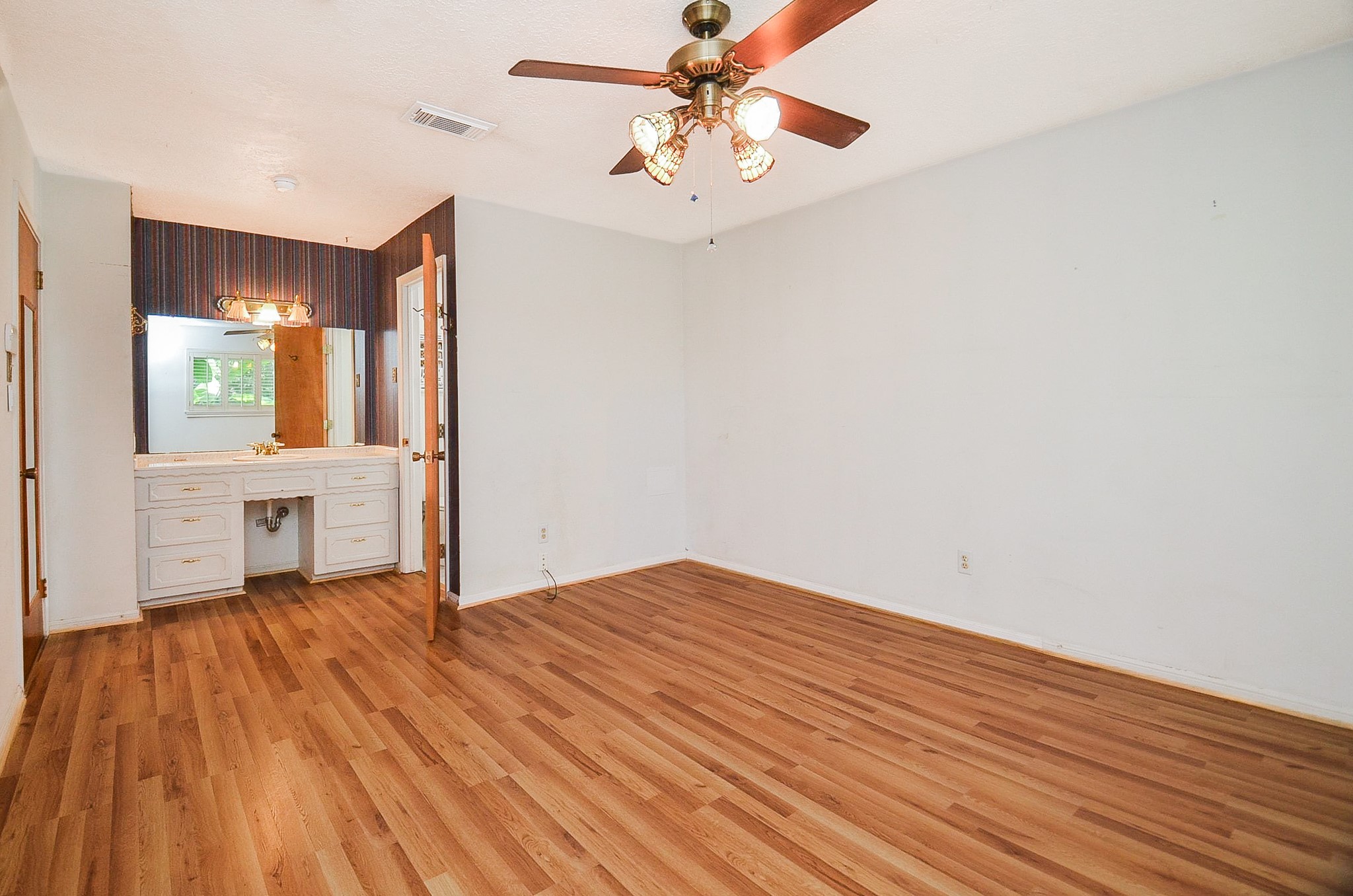 3207 Hamm Road Pearland, TX 77581 - Photo 14 of 33 Gallery Image 14