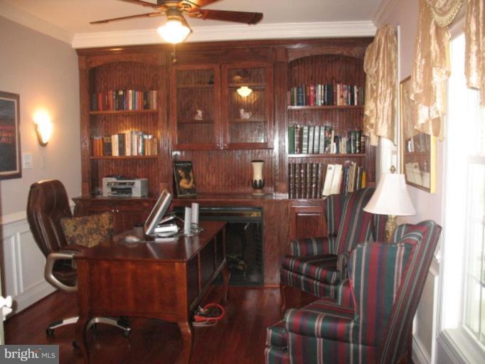 2471 Apple Pie Ridge Road Winchester, VA 22603 - Photo 10 of 30 Custom Built in Bookcasses & Brazilian Cherrry HW