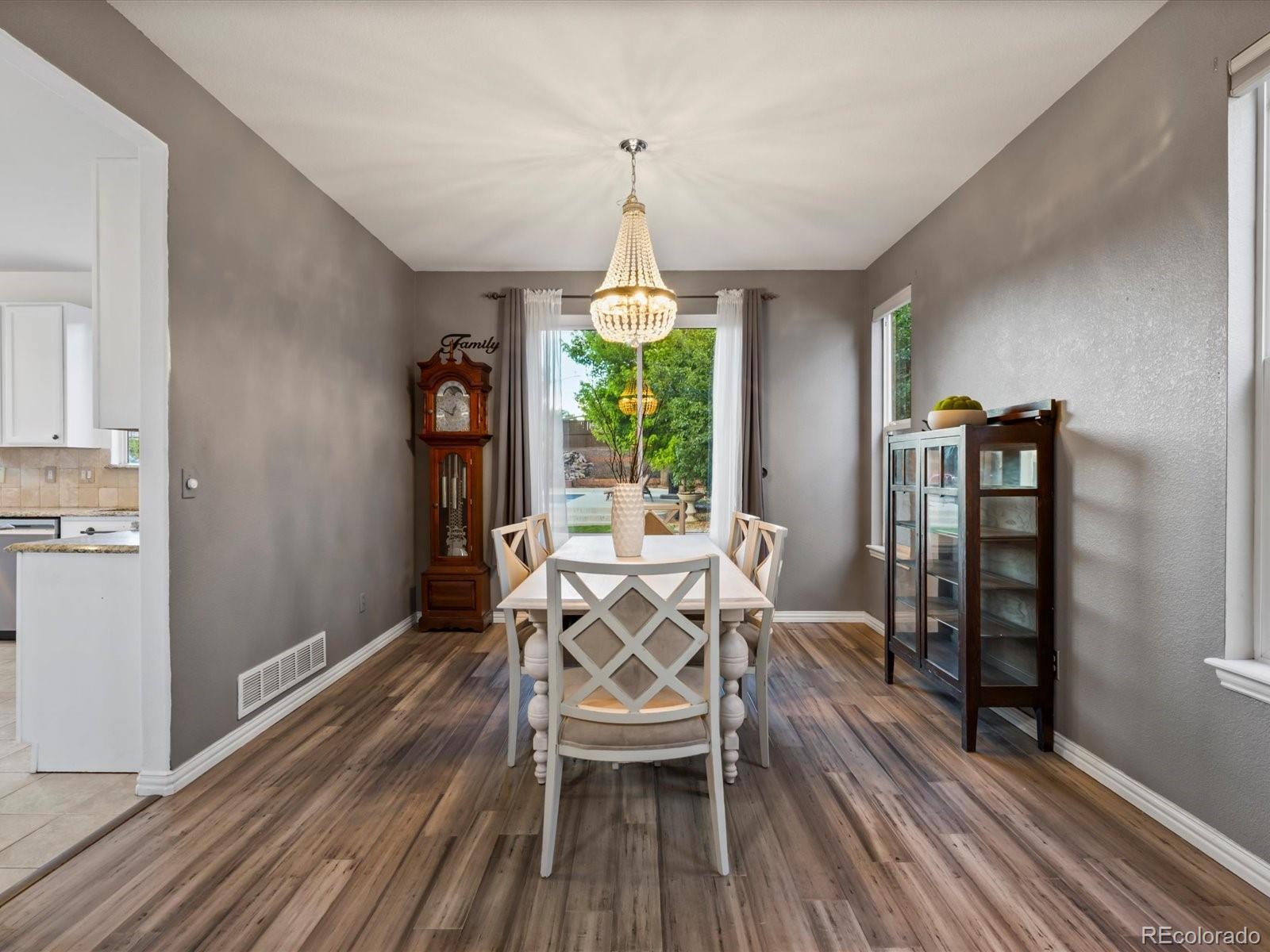 10216 Kleinbrook Way Highlands Ranch, CO 80126 - Photo 11 of 40