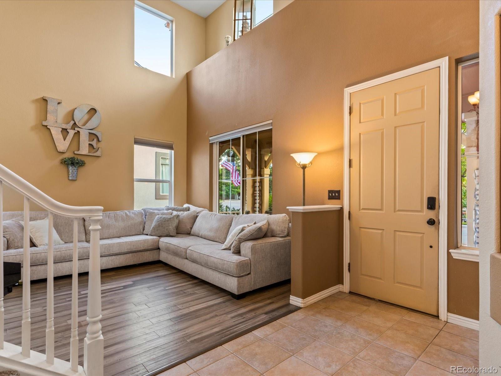 10216 Kleinbrook Way Highlands Ranch, CO 80126 - Photo 9 of 40