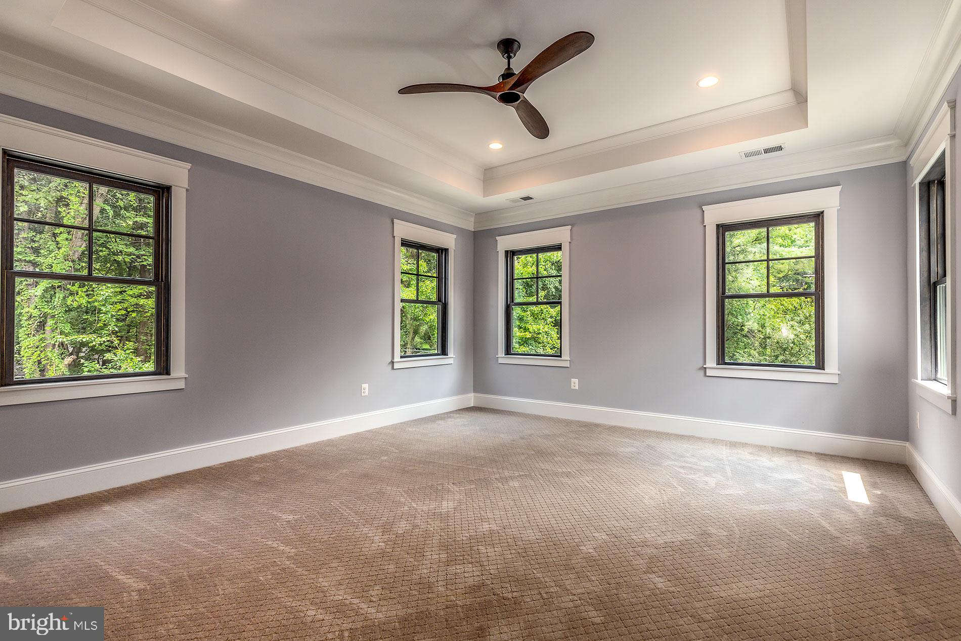 1441 Crowell Road Vienna, VA 22182 - Photo 22 of 62 Gallery Image 22