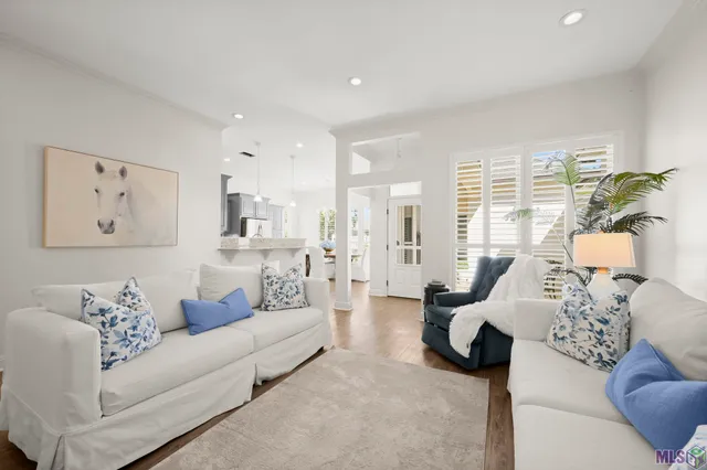 $320,000 | 5380 Courtyard Drive, Gonzales, LA 70737