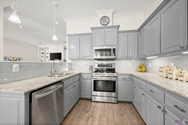 $320,000 | 5380 Courtyard Drive, Gonzales, LA 70737