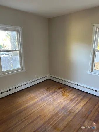 $1,950 | 10 Evans Road, Rocky Hill, CT 06067