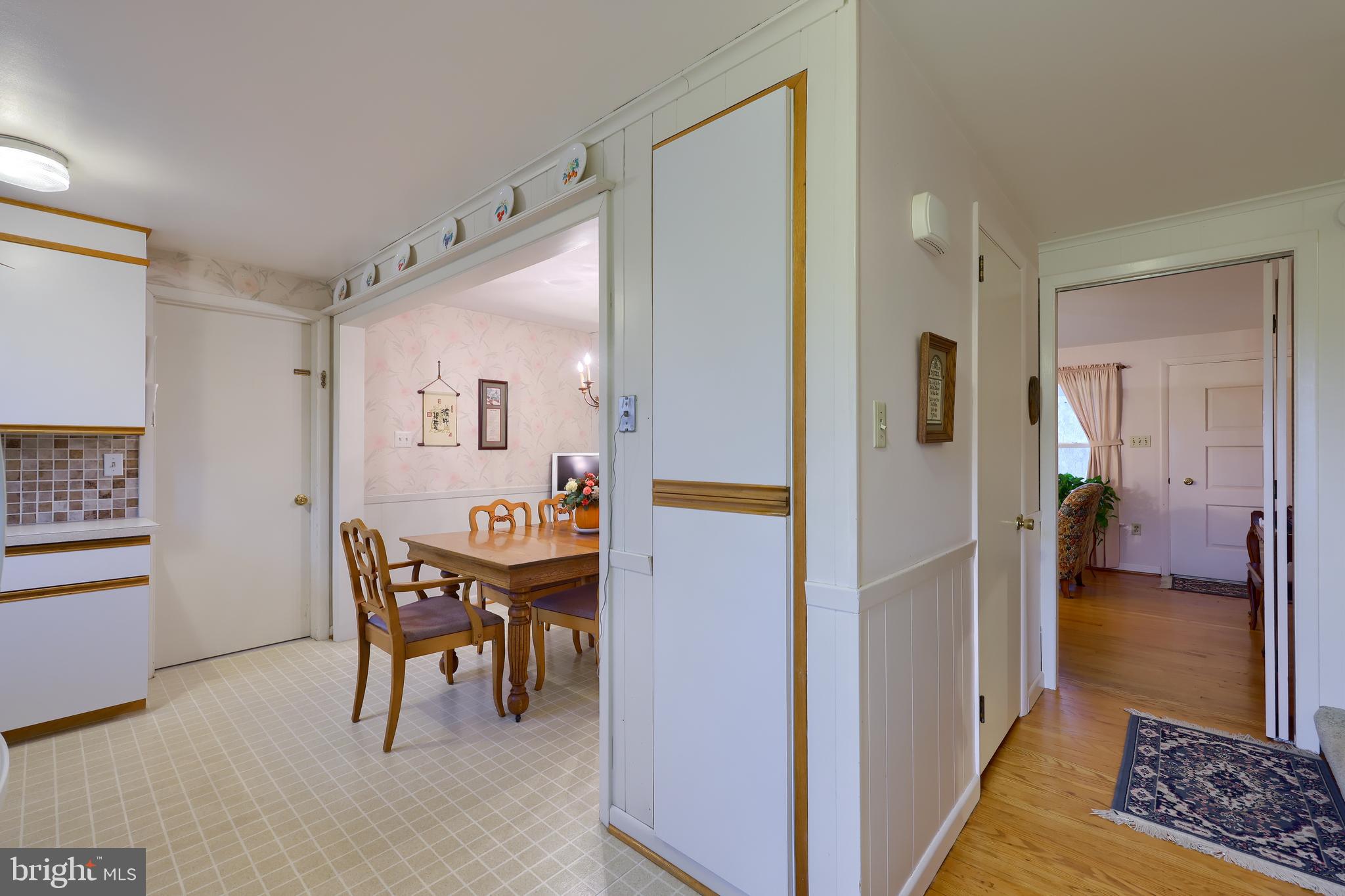 2344 Lancaster Road Manheim, PA 17545 - Photo 11 of 26 Gallery Image 11