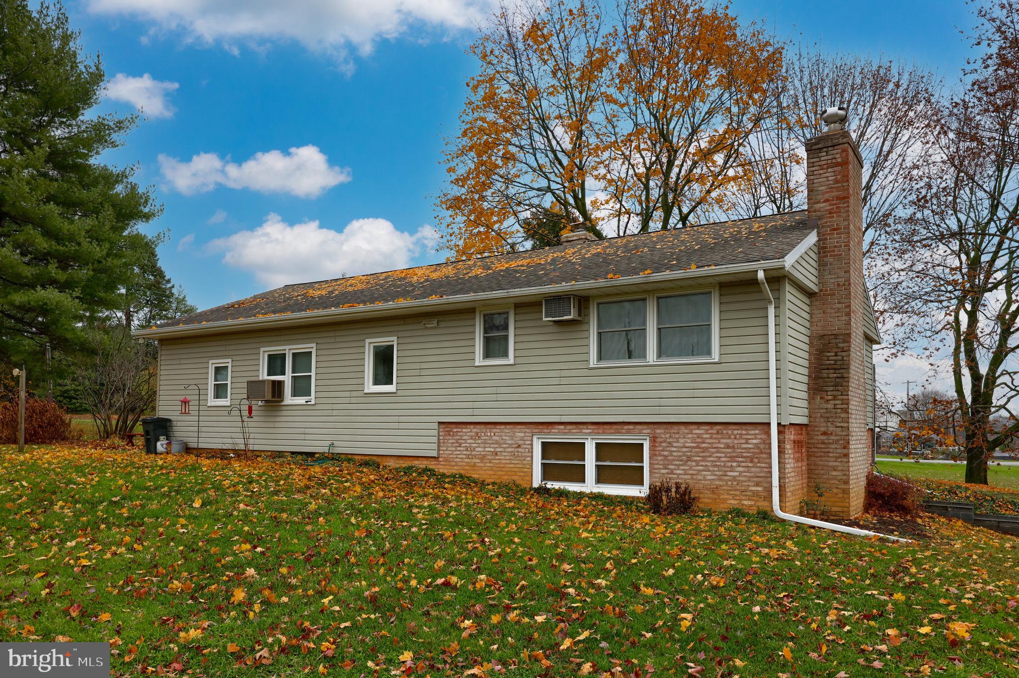 2344 Lancaster Road Manheim, PA 17545 - Photo 4 of 26 Gallery Image 4