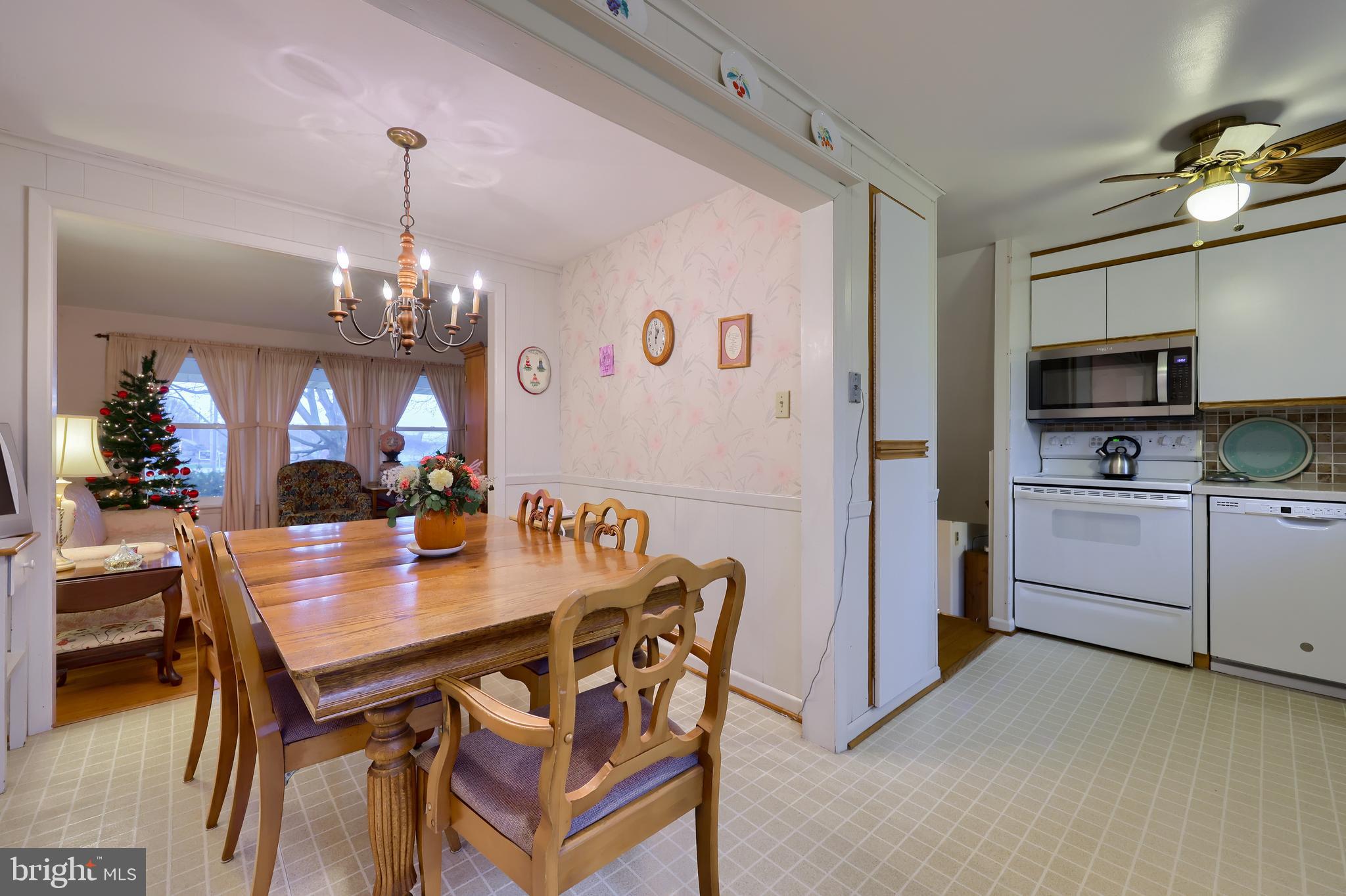2344 Lancaster Road Manheim, PA 17545 - Photo 8 of 26 Gallery Image 8