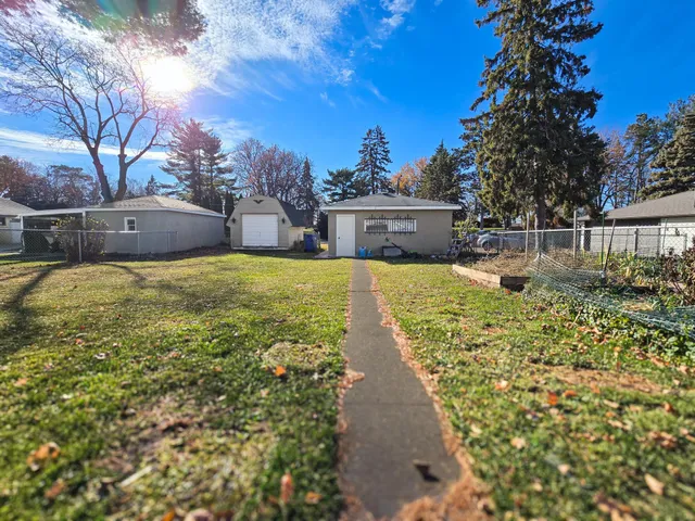 $289,000 | 1526 Upper Afton Road, St. Paul, MN 55106